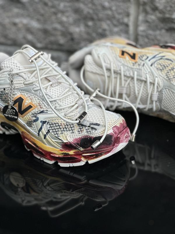 New Balance “DEMONSTRATE” 530 white/cream/burgundy edition