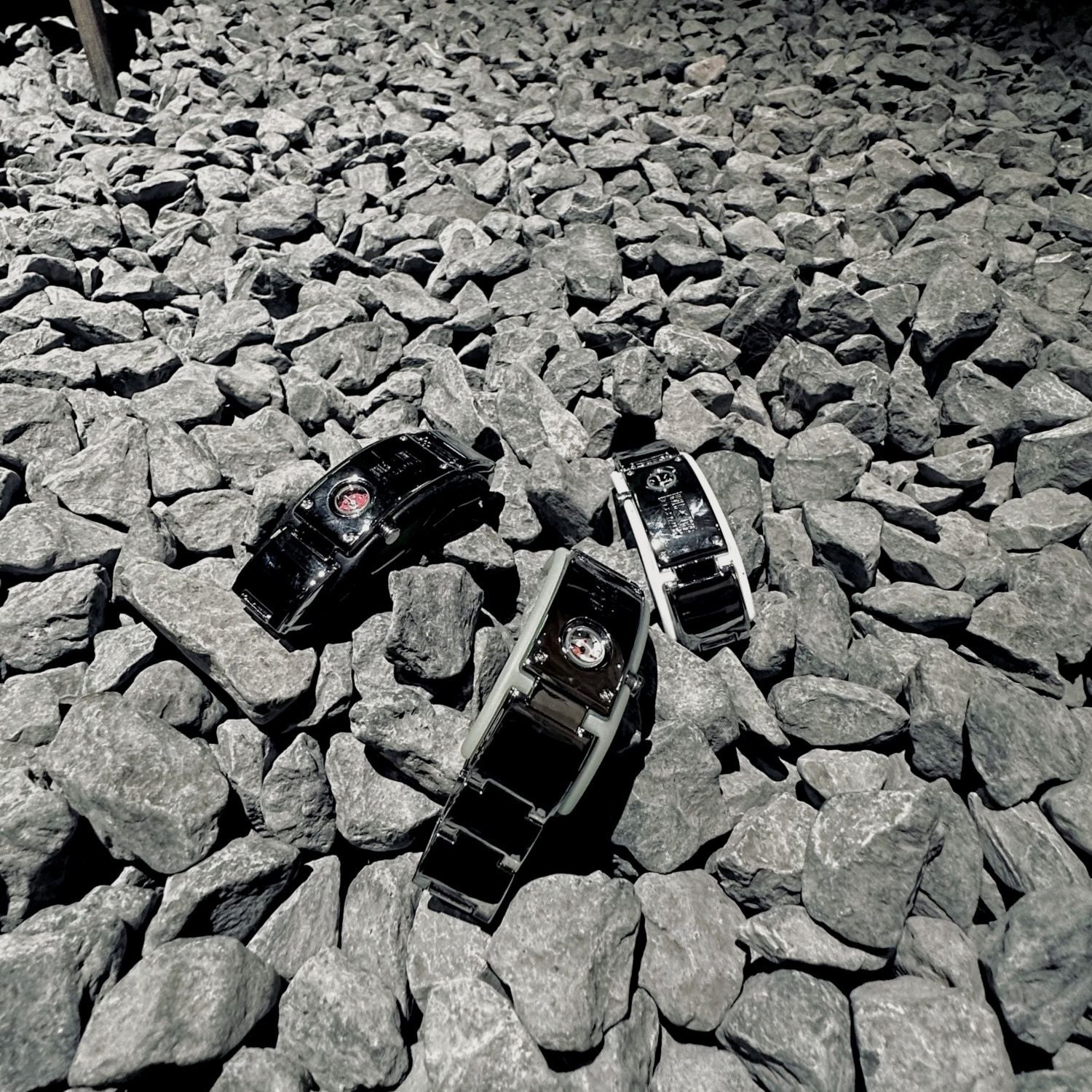 Niche Millennium converse Retro Watch Ninja Light Bracelet Trendy Watch Future Technology Style Design Y2K Niche Accessories Wear