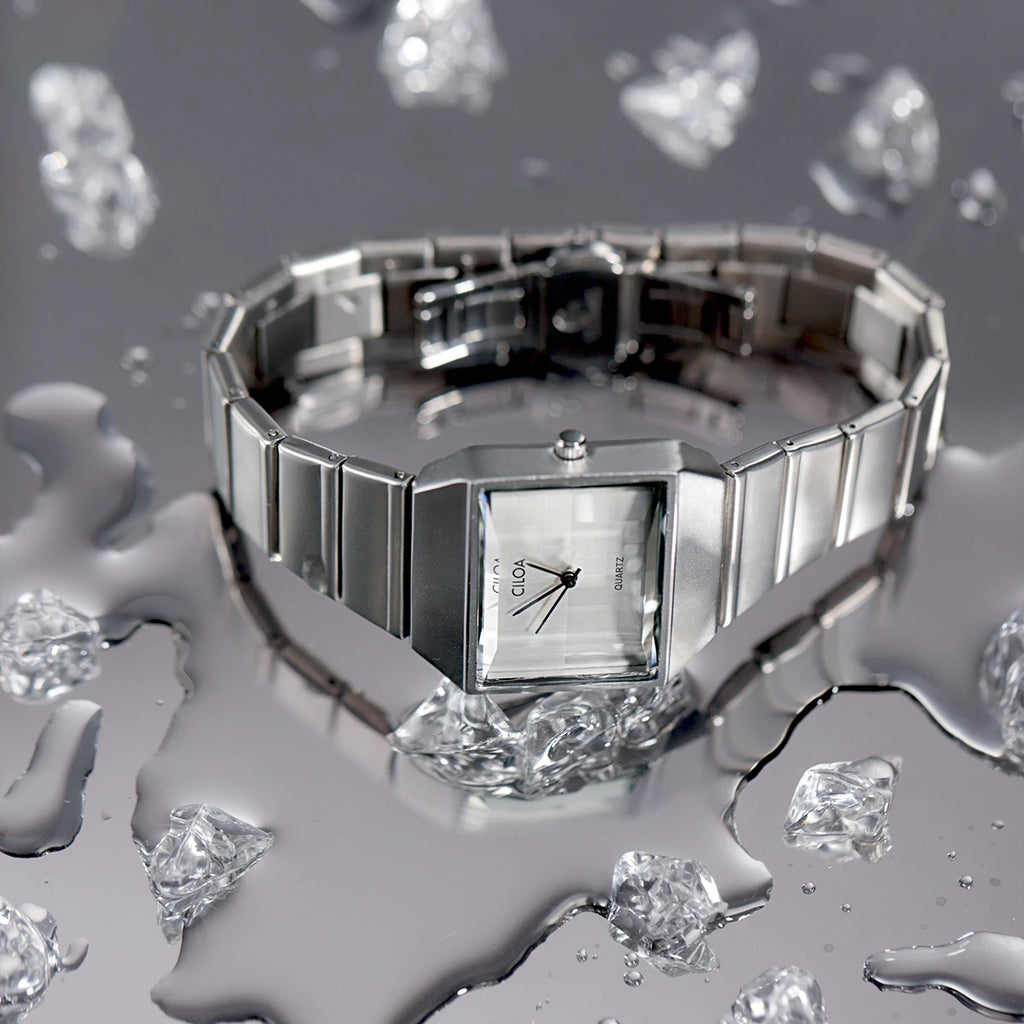 New arrival sugar cube watch for women, small and exquisite high-end luxury niche watch, 2024 new style workplace women's watch