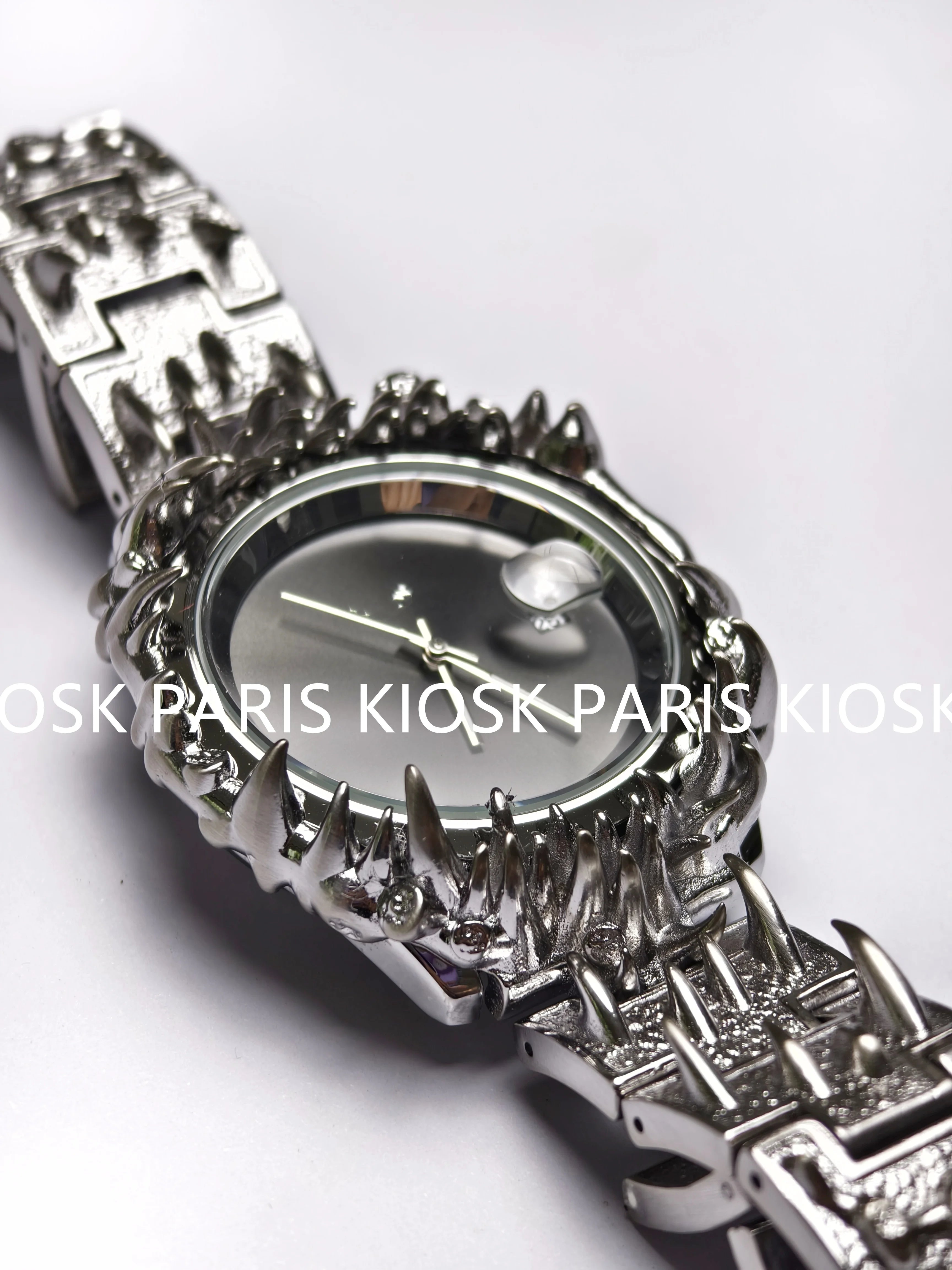 Genuine Kiosk Special-Shaped Watch Claw Wortter Retro Y2K European and American High-End Ins Same Style