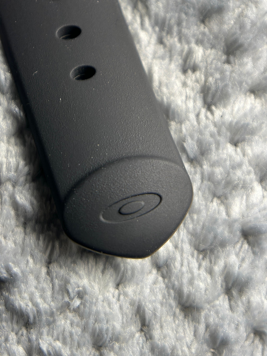 Oakley Crush Vintage Y2K Inspired by Oakley 90s Men's Quartz Watch Stainless Steel polished case.